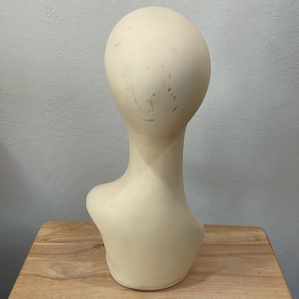 COPY - 53. Mannequin Head Plastic Display for Wigs Hats Sunglasses Jewelry - Picture 3 of 8